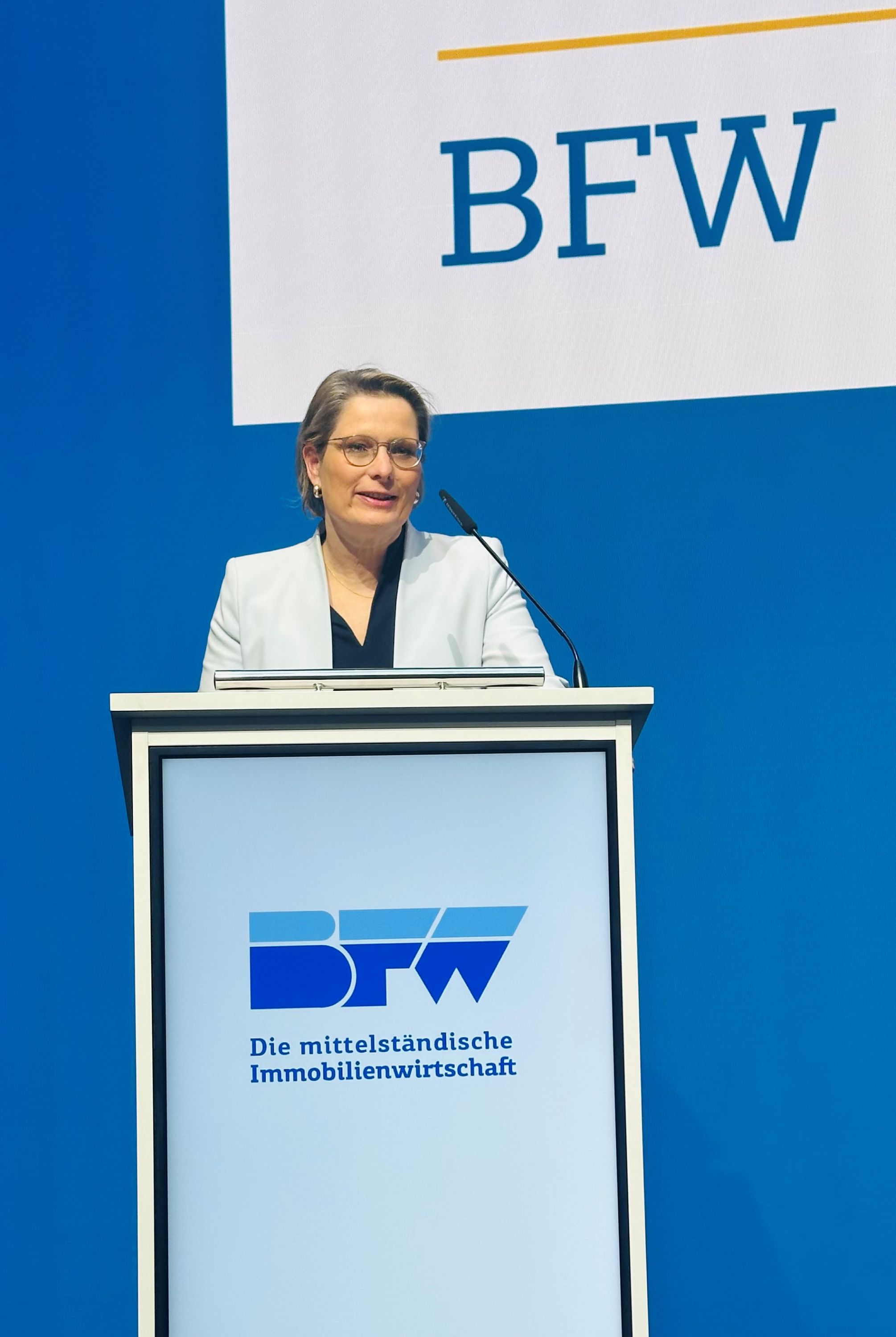 Stefanie Hubig, Bundesministerin der Justiz und für Verbraucherschutz | BERLINboxx